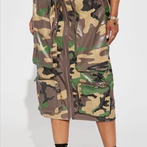 Fashion Nova My Way Camo Cargo Midi Skirt